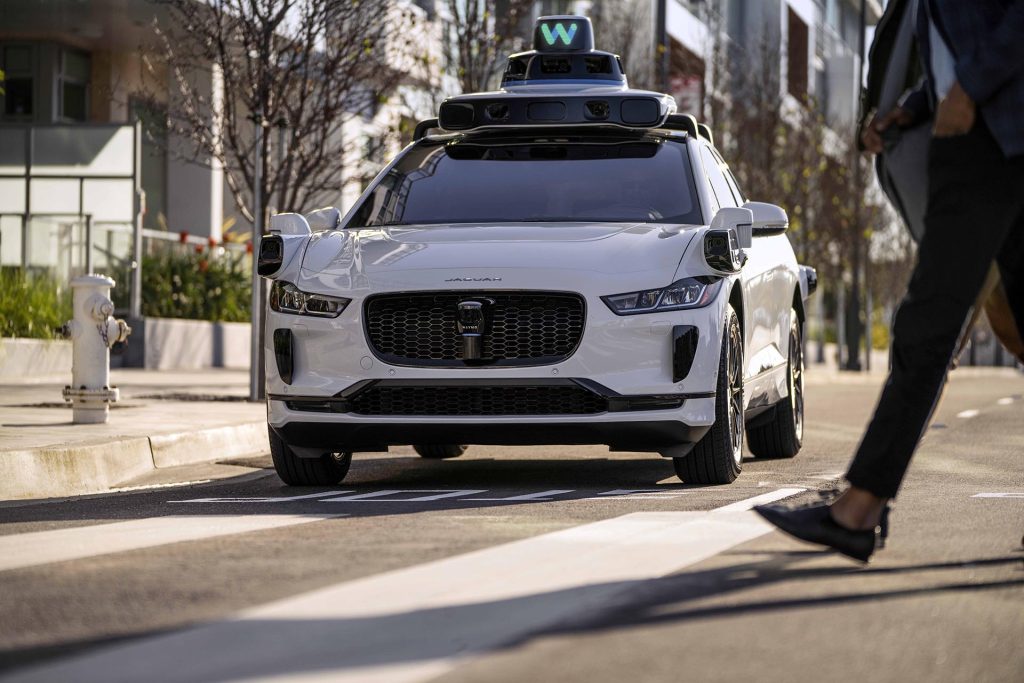 Alphabet đầu tư vào Waymo: Đẩy mạnh tương lai công nghệ xe tự lái